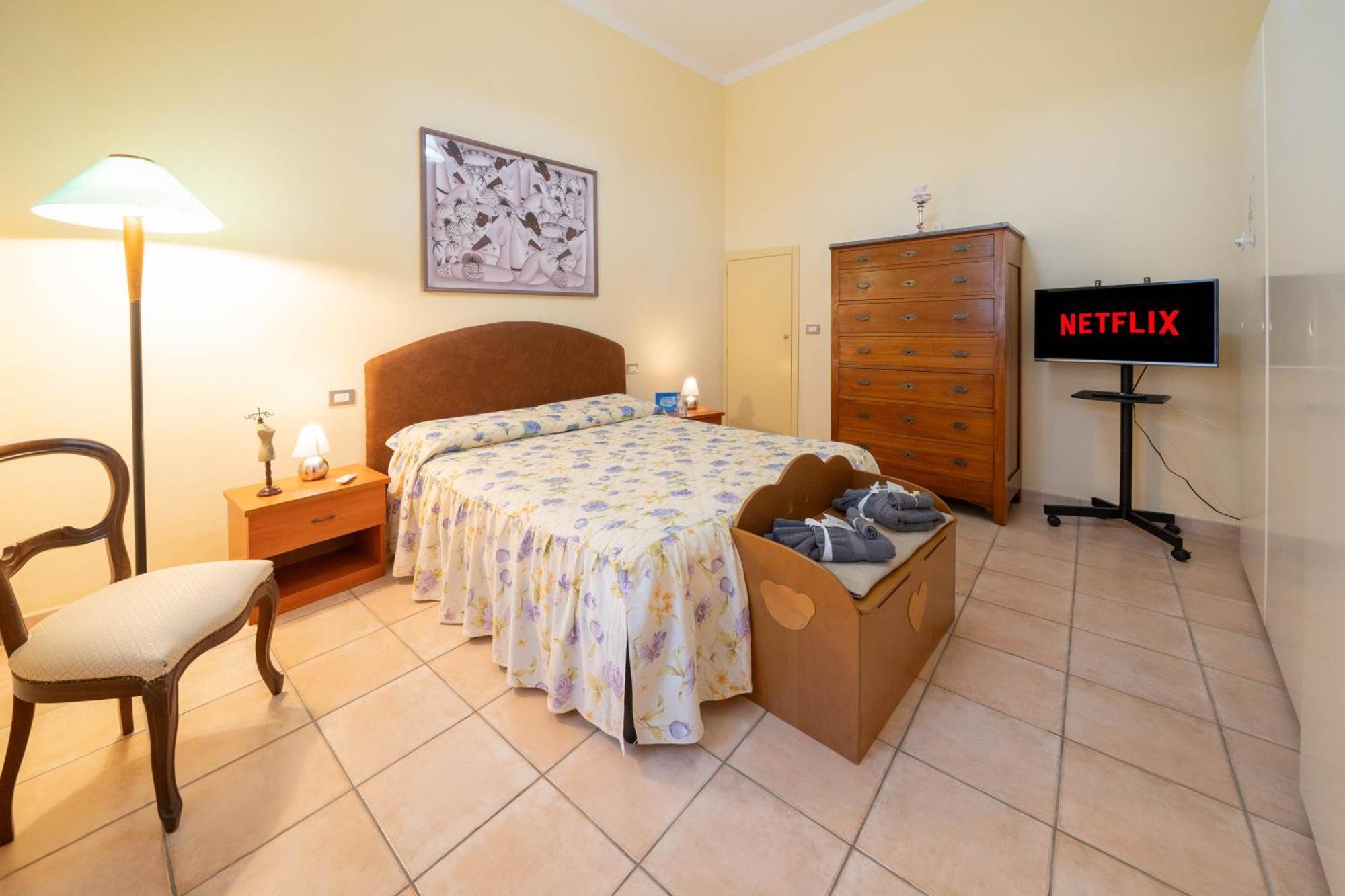 Nel Cuore Della Cittadina Termale Maison M&V Apartment Montecatini Terme Bagian luar foto